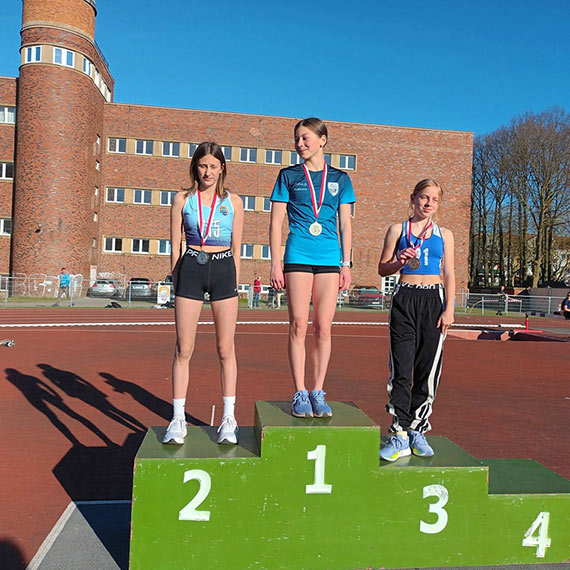 8 medali dla zawodników Klubu OSiR „Wyspiarz” w Mistrzostwach Województwa w Lekkiej Atletyce [2]