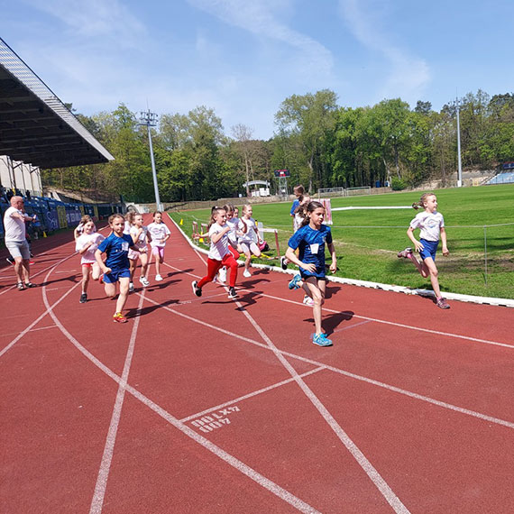 Biegi Konstytucji 3 Maja I Memoria� ku czci wybitnego trenera lekkiej atletyki