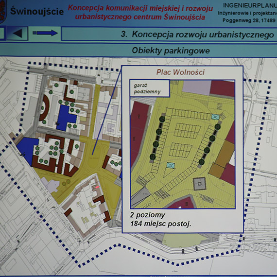 Niemcy ostrzegali już w 2009 roku. „Nie przebudowujcie Placu Wolności bez podziemnego parkingu”. Dziś centrum Świnoujścia dusi się od chaosu [1]