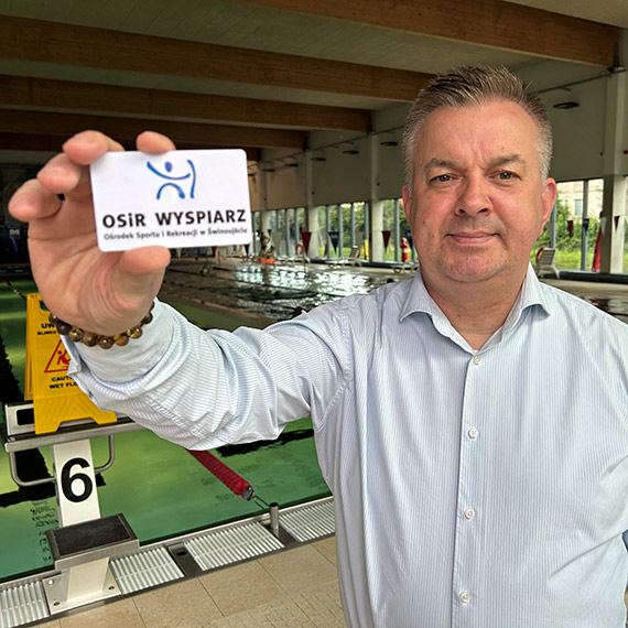 Wakacje to dobry czas na ruch. Specjalny karnet w Uznam Arenie