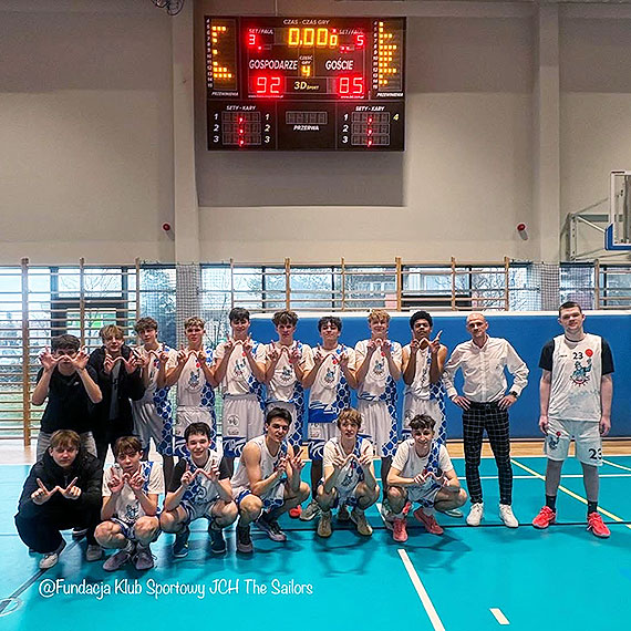 Historyczny sukces koszykarzy. The Sailors �winouj�cie na podium wojew�dztwa