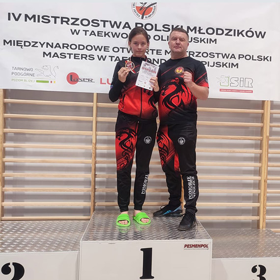 M³odzi wojownicy z ULKSW Pomorze podbili Lusówko. Dwa z³ota dla ¦winouj¶cia!