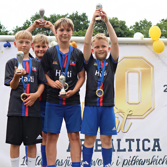 Piłkarska przyszłość Świnoujścia świętuje urodziny w Mini-Mundialu