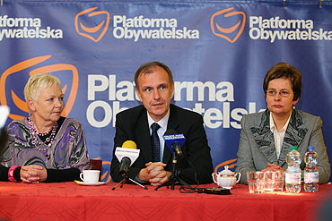 Konferencja prasowa Platformy Obywatelskiej z udziaem Ministra